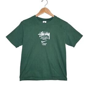 Nike x Stussy International Mens Gorge Green Graphic T-Shirt SZ Med Streetwear